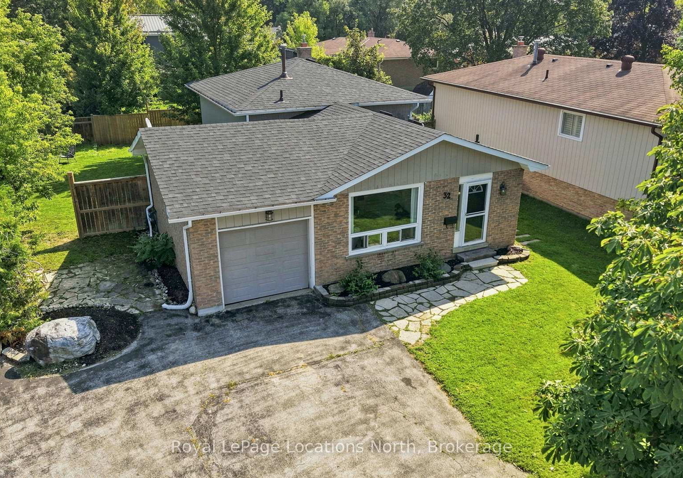 32-courtice-crescent-collingwood-ontario-s13741044