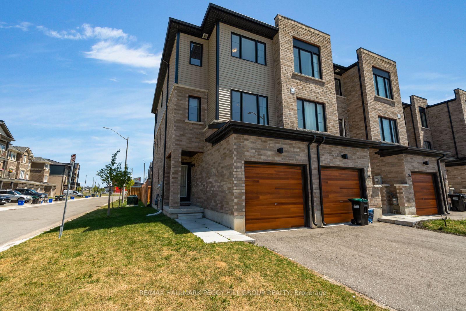 30-pumpkin-corner-crescent-barrie-ontario-s13741702