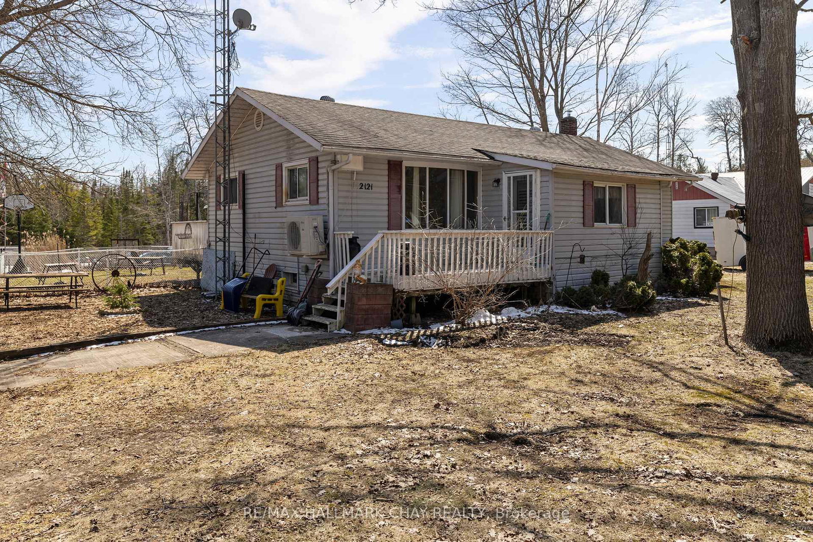 2121-klondike-park-road-wasaga-beach-ontario-s13742060