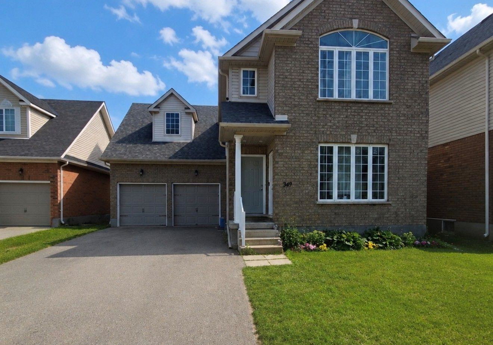 349-edgehill-drive-barrie-ontario-s13743252