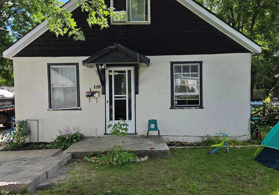119a-henry-street-barrie-ontario-s13743554