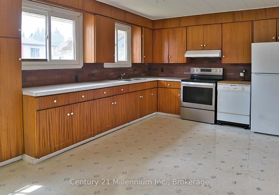 209-john-street-clearview-ontario-s13745038