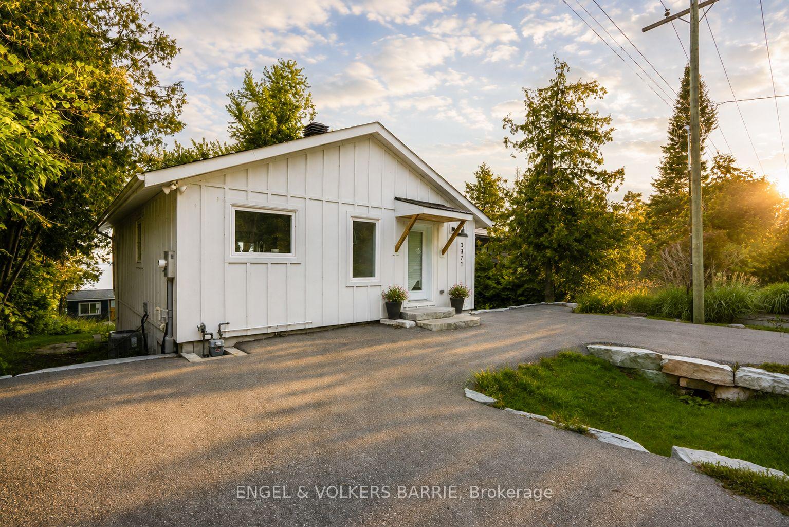 2371-lakeshore-road-e-oro-medonte-ontario-s13746640