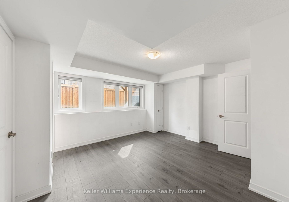 115-blue-forest-crescent-barrie-ontario-s13746646