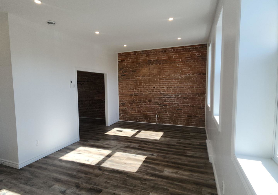 9-queen-street-w-springwater-ontario-s13747526