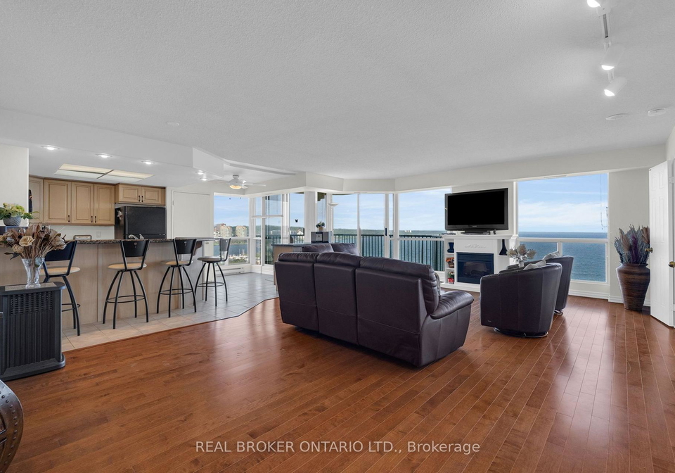 65-ellen-street-barrie-ontario-s13748034