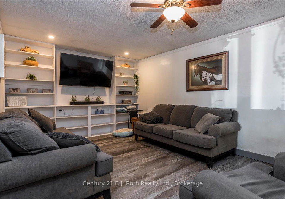 2286-flos-10-road-springwater-ontario-s13748284