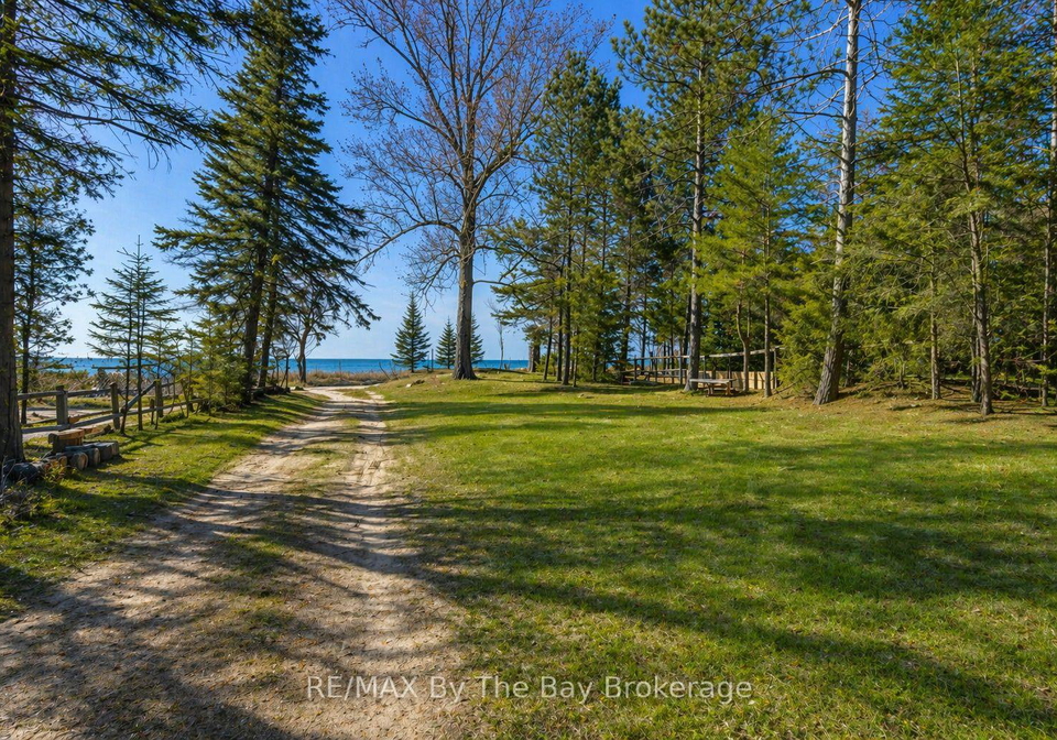 278-coastline-drive-wasaga-beach-ontario-s13750600