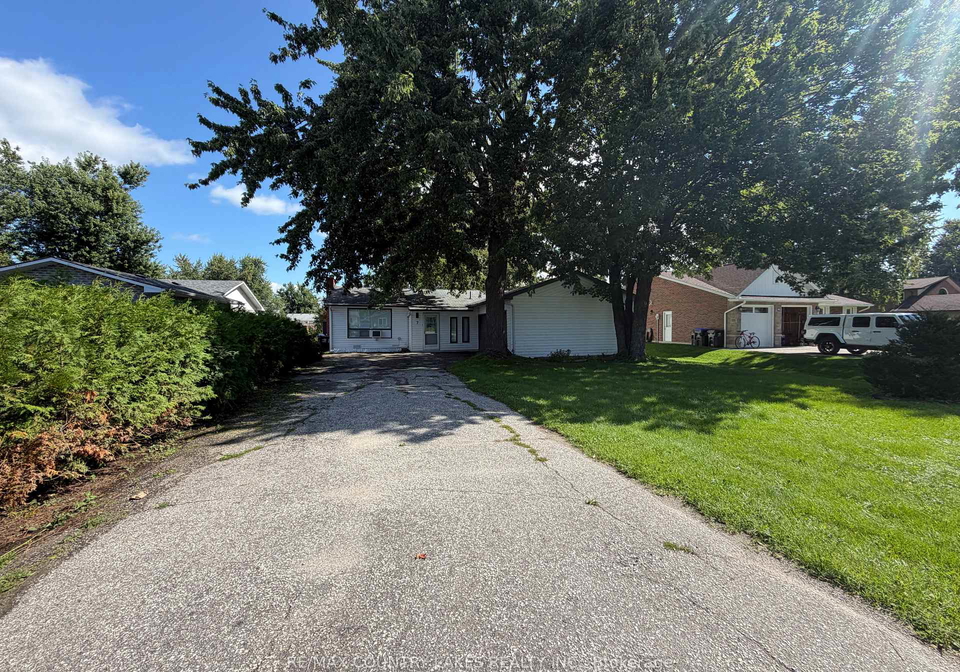 7-willow-crescent-ramara-ontario-s13751126