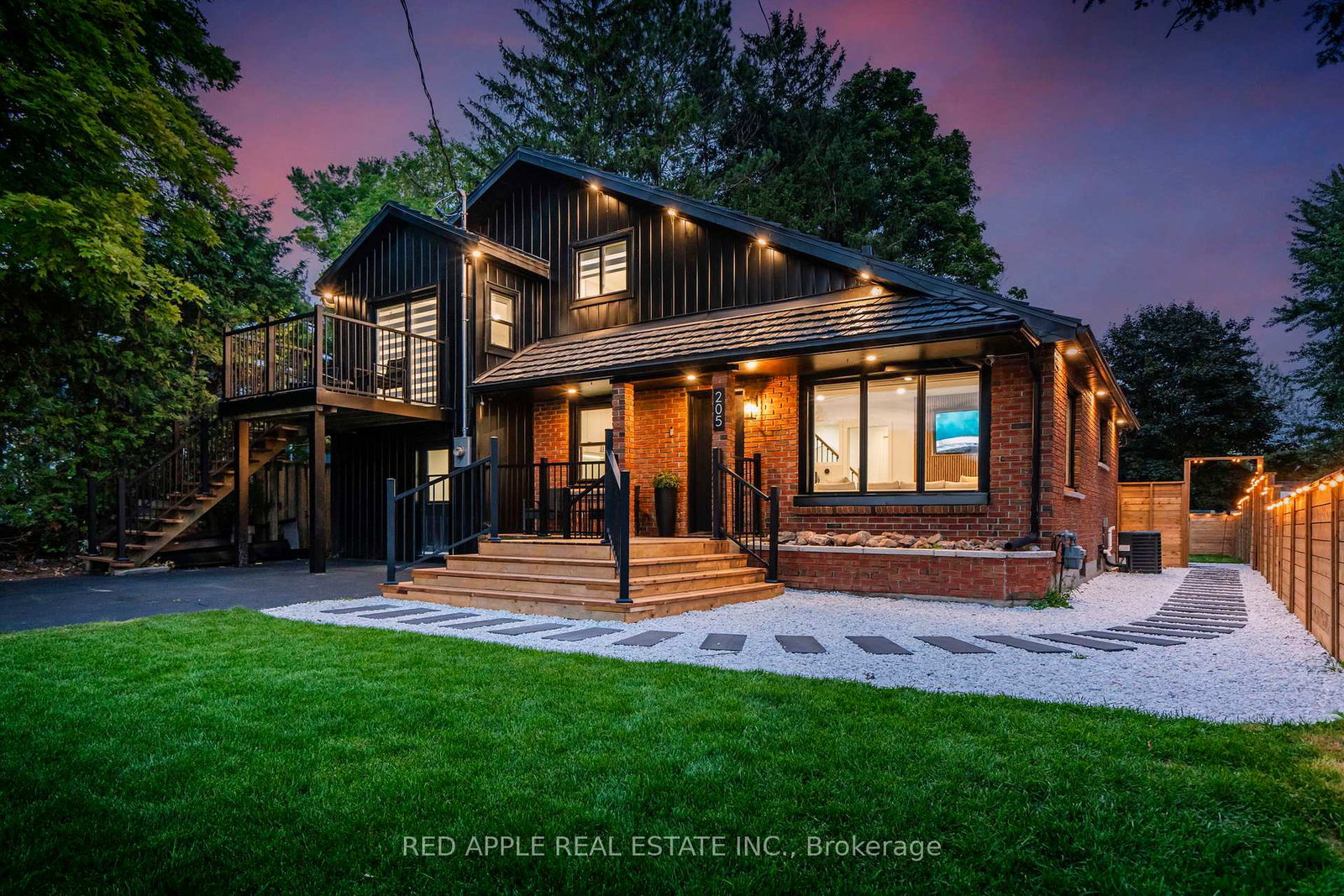 205-hoyt-avenue-tay-ontario-s13751830