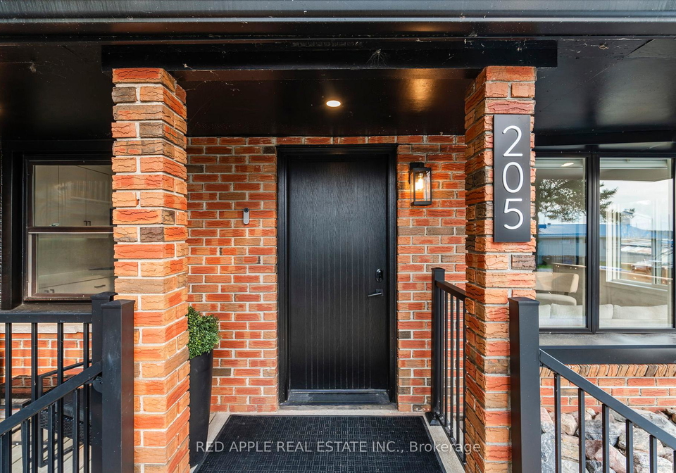 205-hoyt-avenue-tay-ontario-s13751830