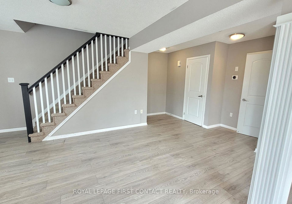 17-cheltenham-road-barrie-ontario-s13752956