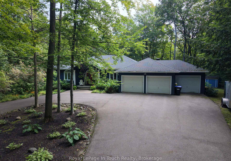 106-copeland-creek-drive-tiny-ontario-s13756396