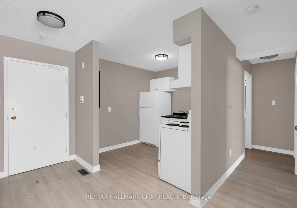 126-bell-farm-road-barrie-ontario-s13757256