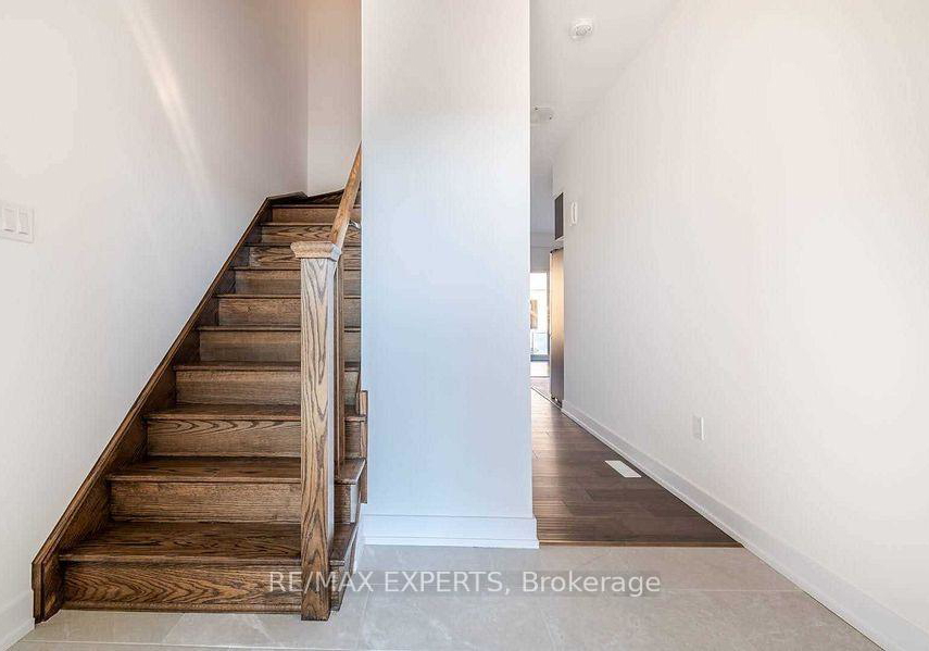 36-south-park-lane-barrie-ontario-s13757618
