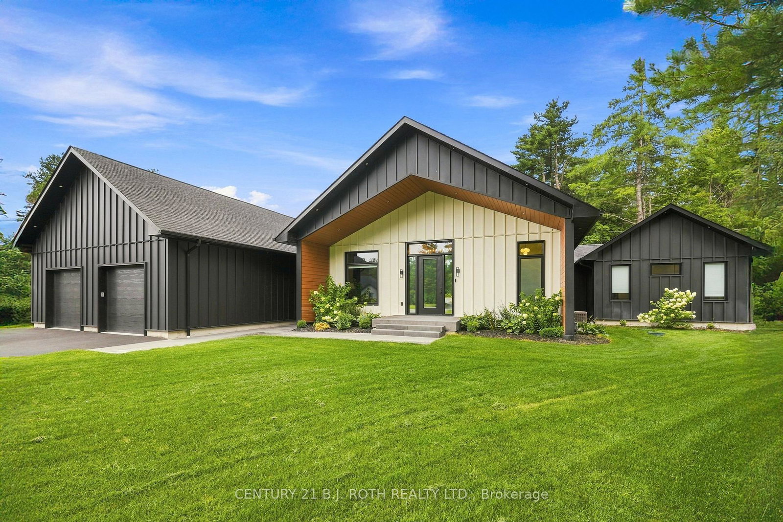 31-marni-lane-springwater-ontario-s13758560