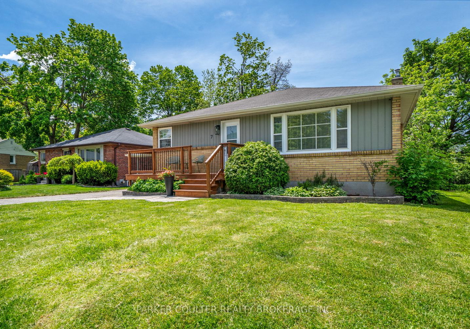 7-oakley-park-square-barrie-ontario-s13759648