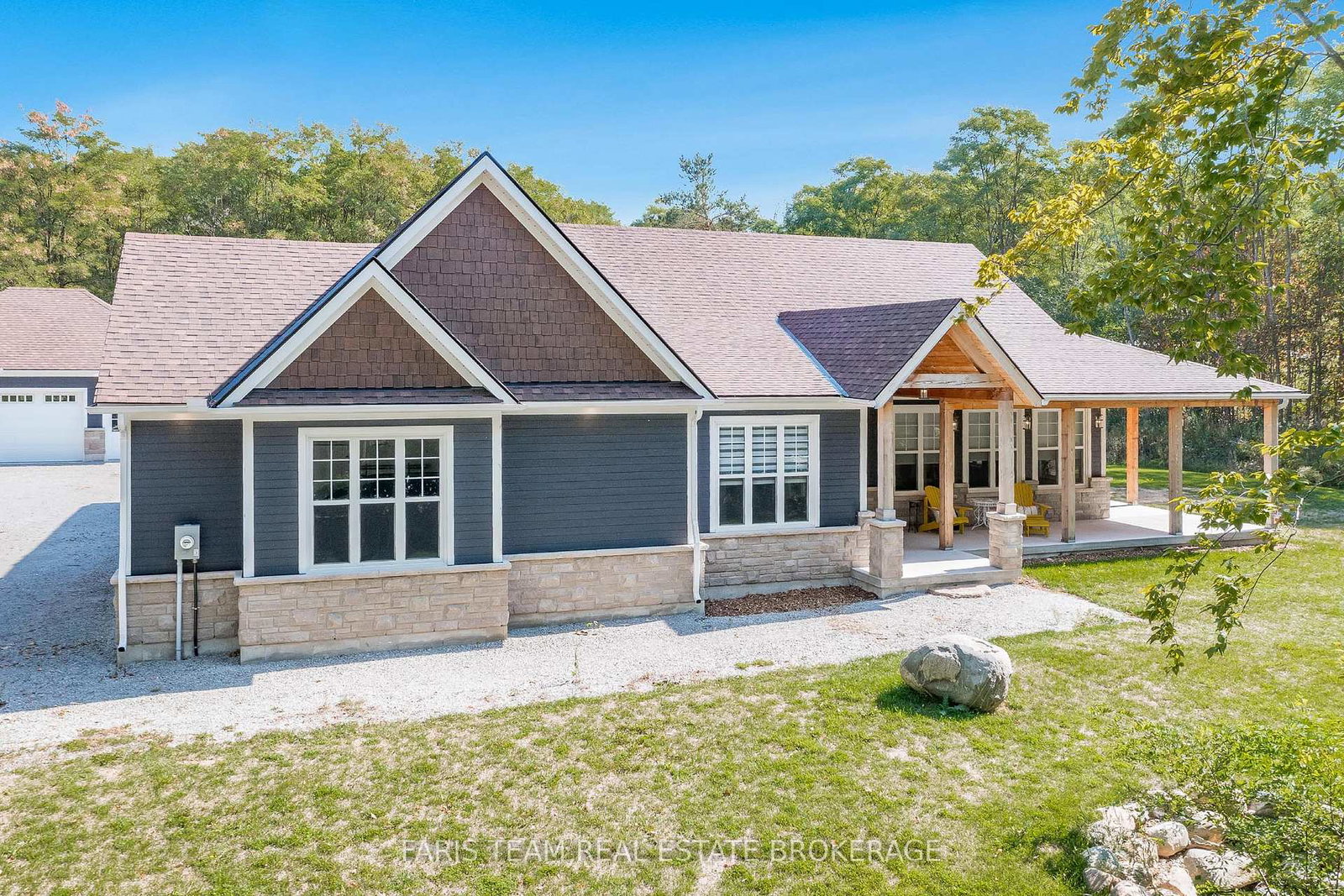 1555-baseline-road-s-tiny-ontario-s13760056