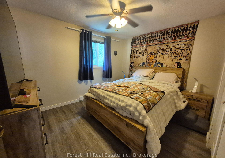 679-simcoe-avenue-w-tay-ontario-s13760122