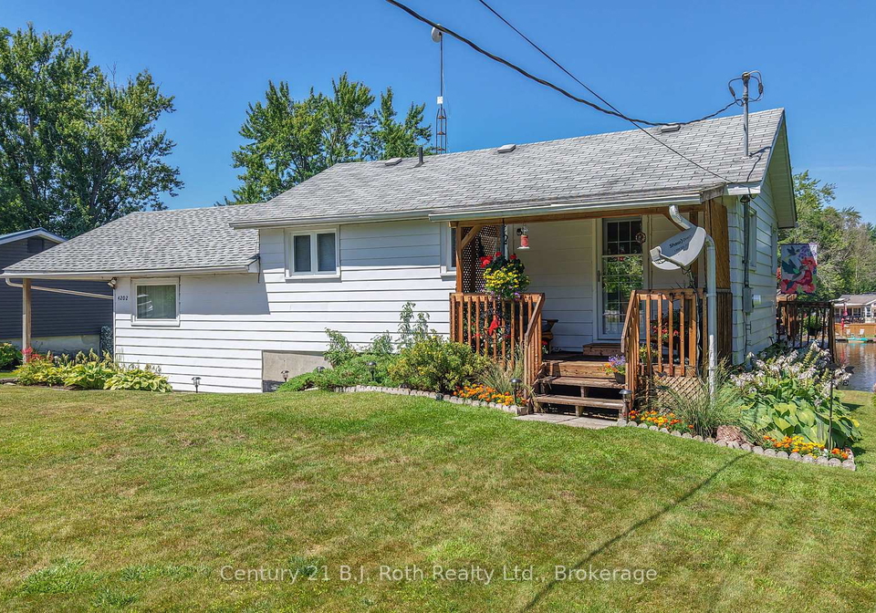 4202-canal-road-severn-ontario-s13760136