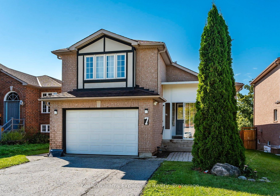 7-golds-crescent-barrie-ontario-s13760766