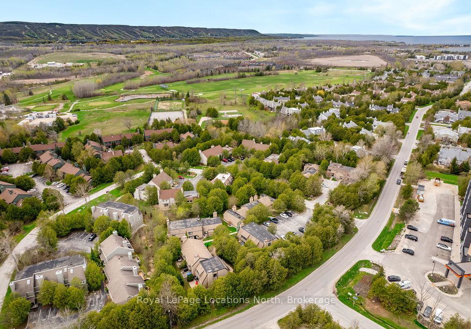 112-escarpment-crescent-collingwood-ontario-s13762416