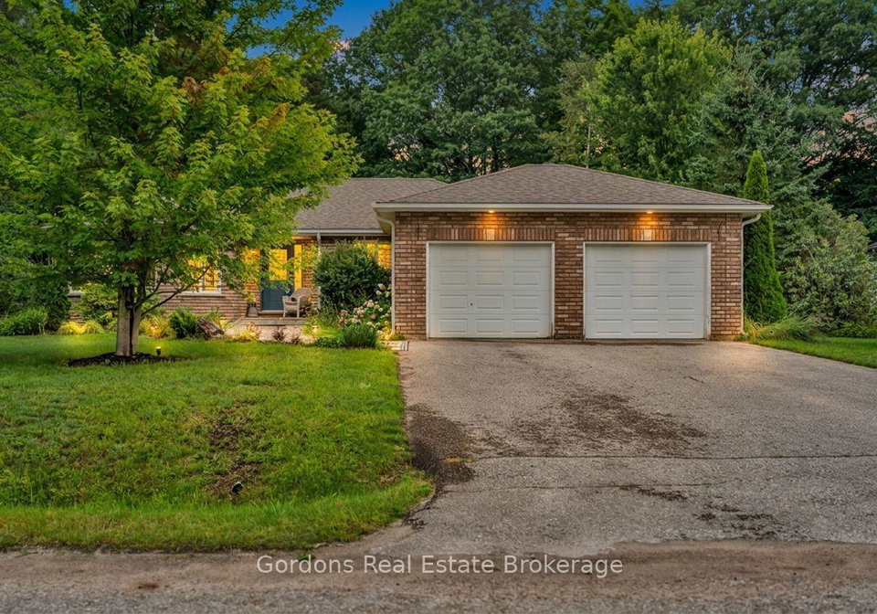 9-grier-street-tiny-ontario-s13762882