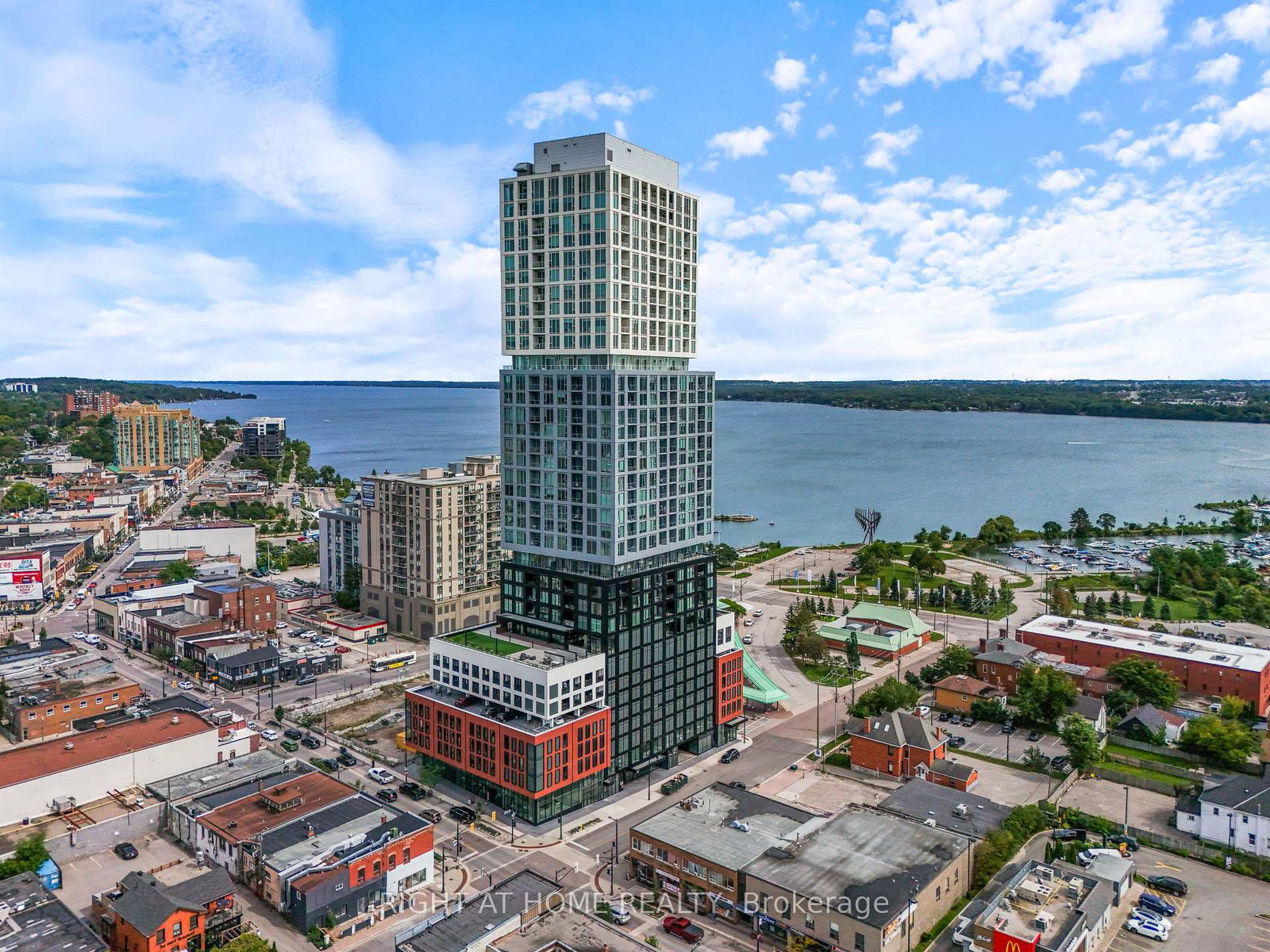 39-mary-street-barrie-ontario-s13763052