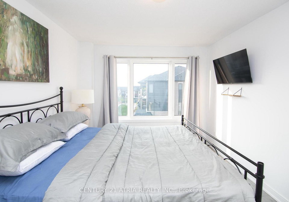 103-appletree-lane-n-barrie-ontario-s13763194