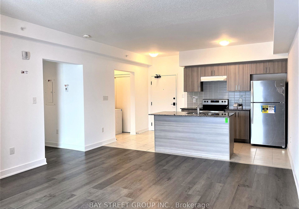 4-spice-way-barrie-ontario-s13763866