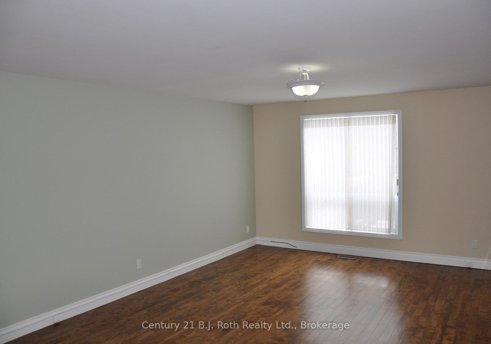 22-free-drive-orillia-ontario-s13764516