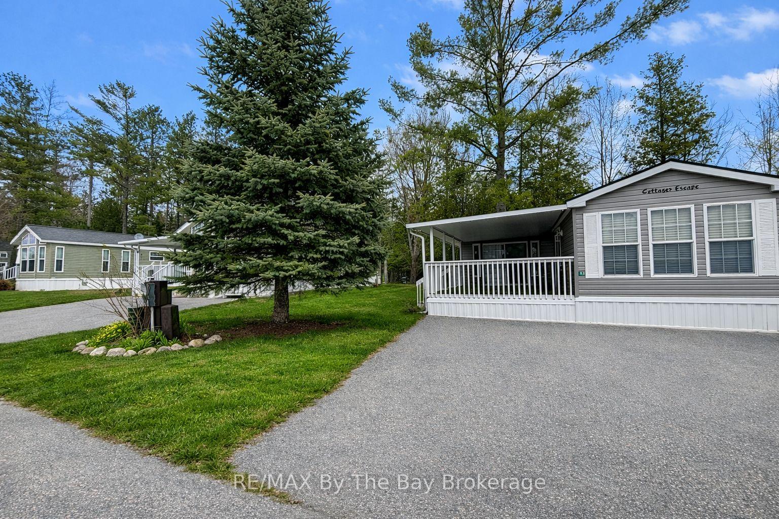 83-madawaska-trail-wasaga-beach-ontario-s13764808