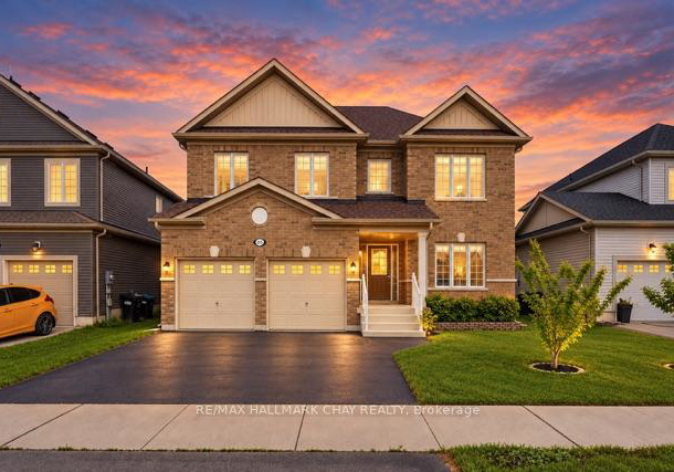 215-breton-street-clearview-ontario-s13766068