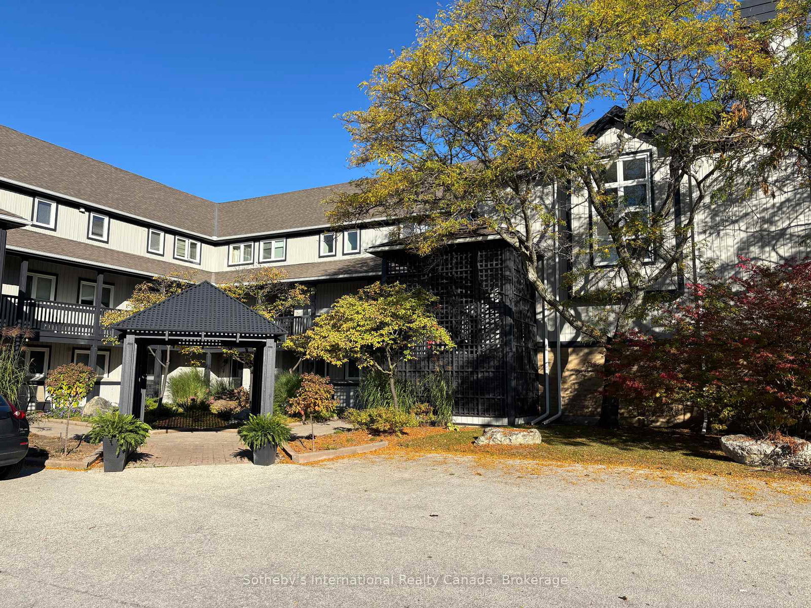 826-suncrest-circle-collingwood-ontario-s13767936