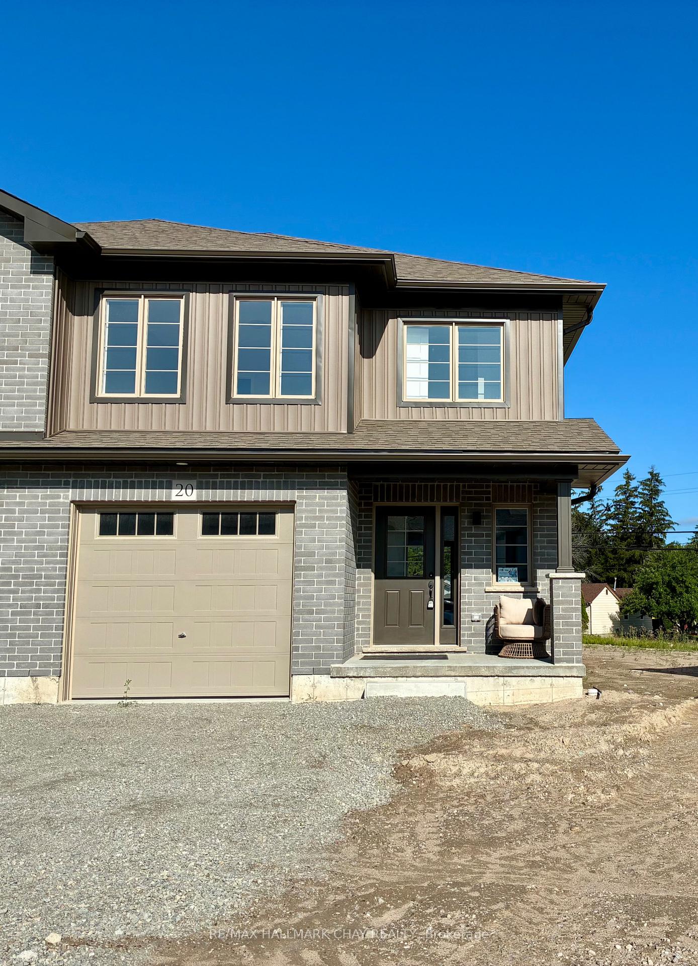 20-strath-crescent-springwater-ontario-s13768388