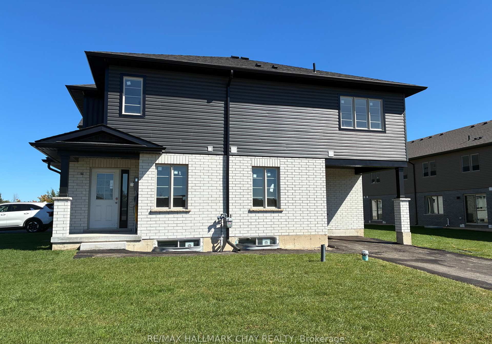 23-strath-crescent-springwater-ontario-s13768396