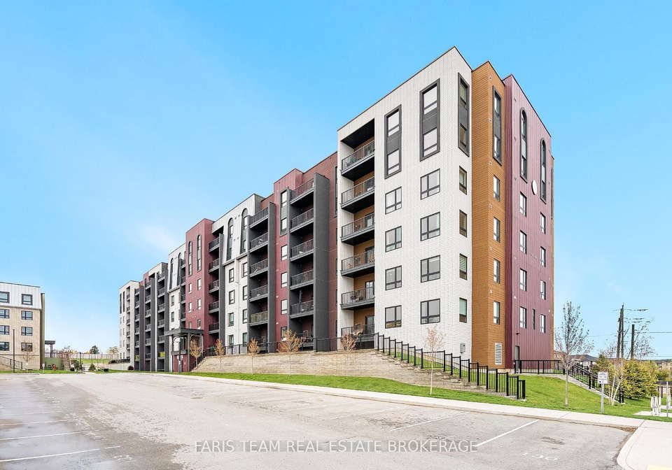 4-spice-way-barrie-ontario-s13768744