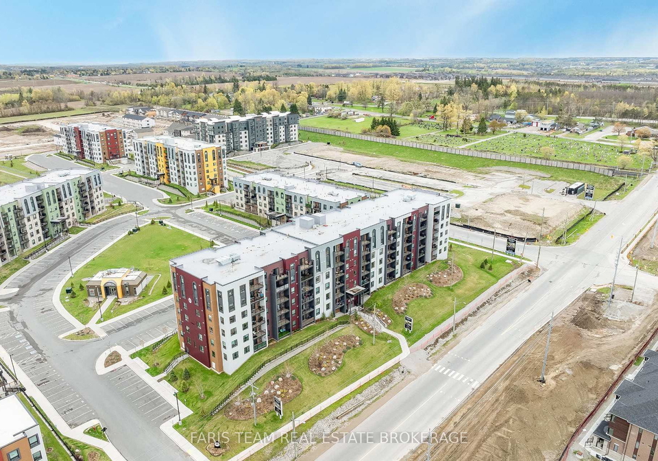 4-spice-way-barrie-ontario-s13768744