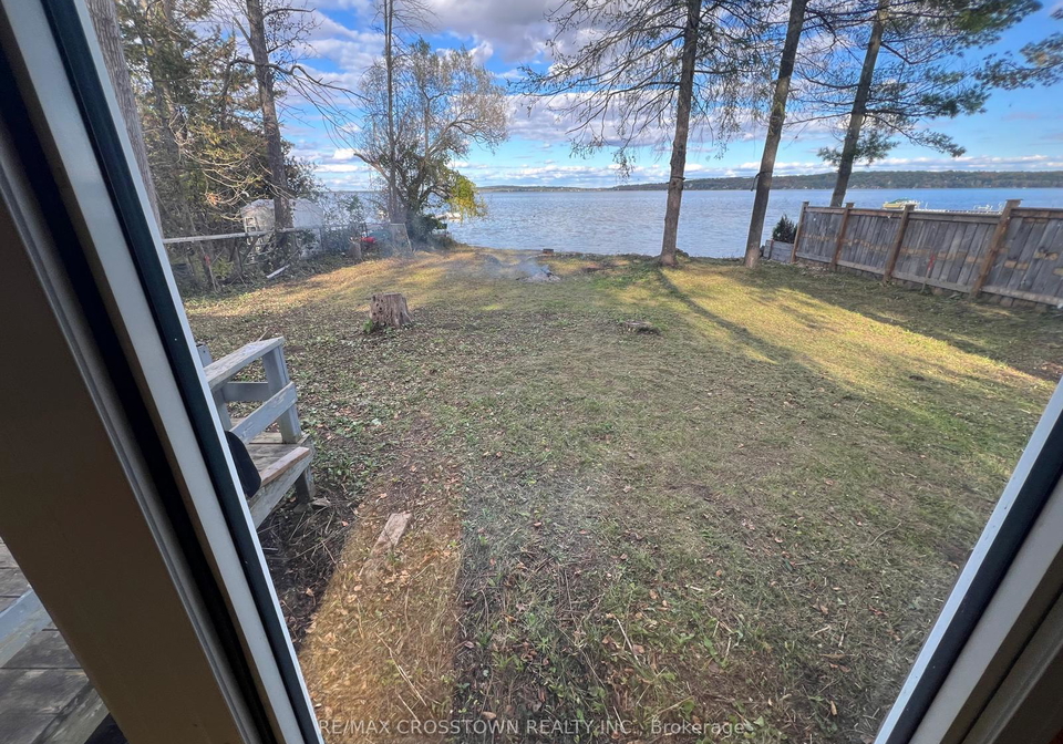 3-sallows-drive-tay-ontario-s13769174