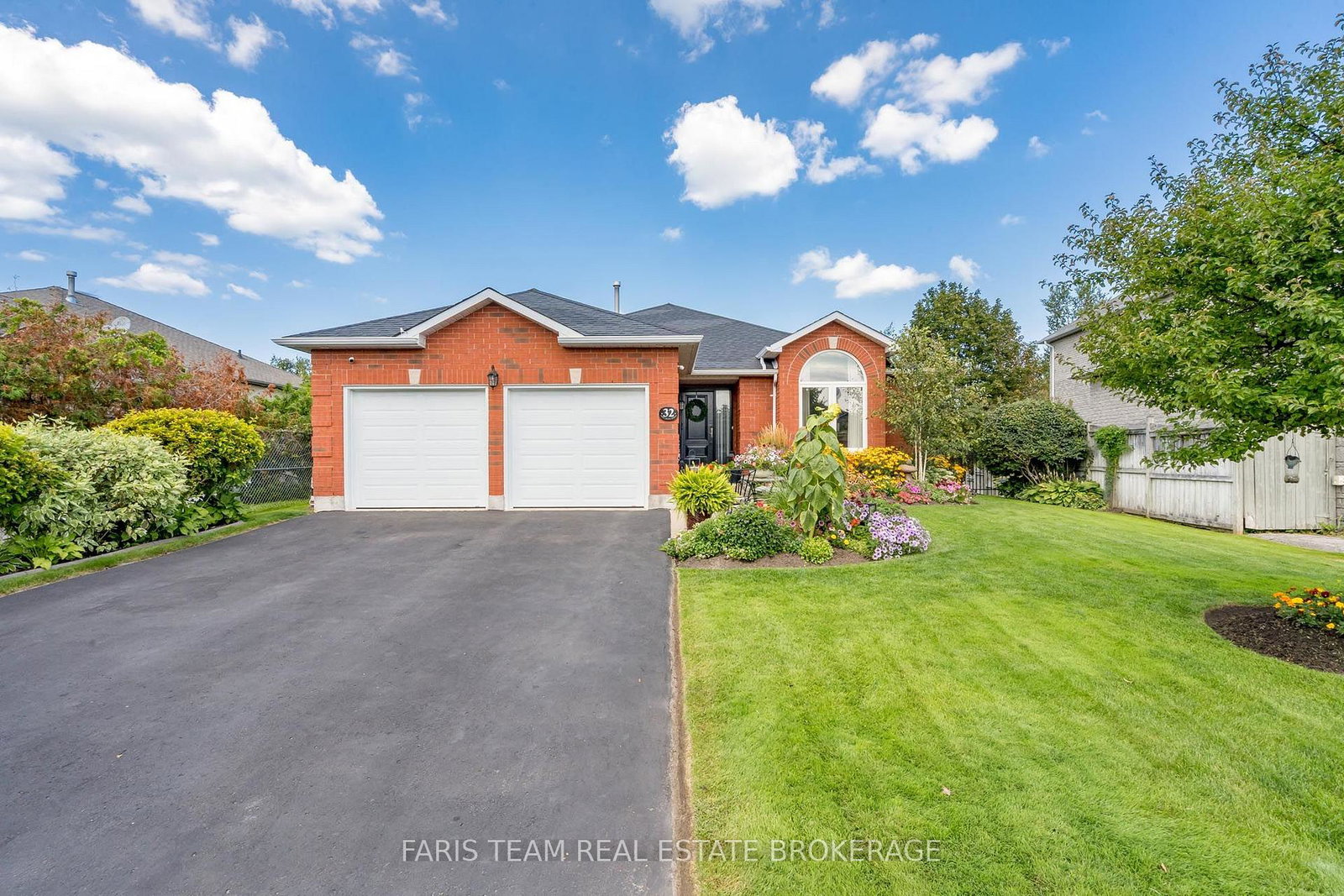 32-stanley-street-barrie-ontario-s13770634