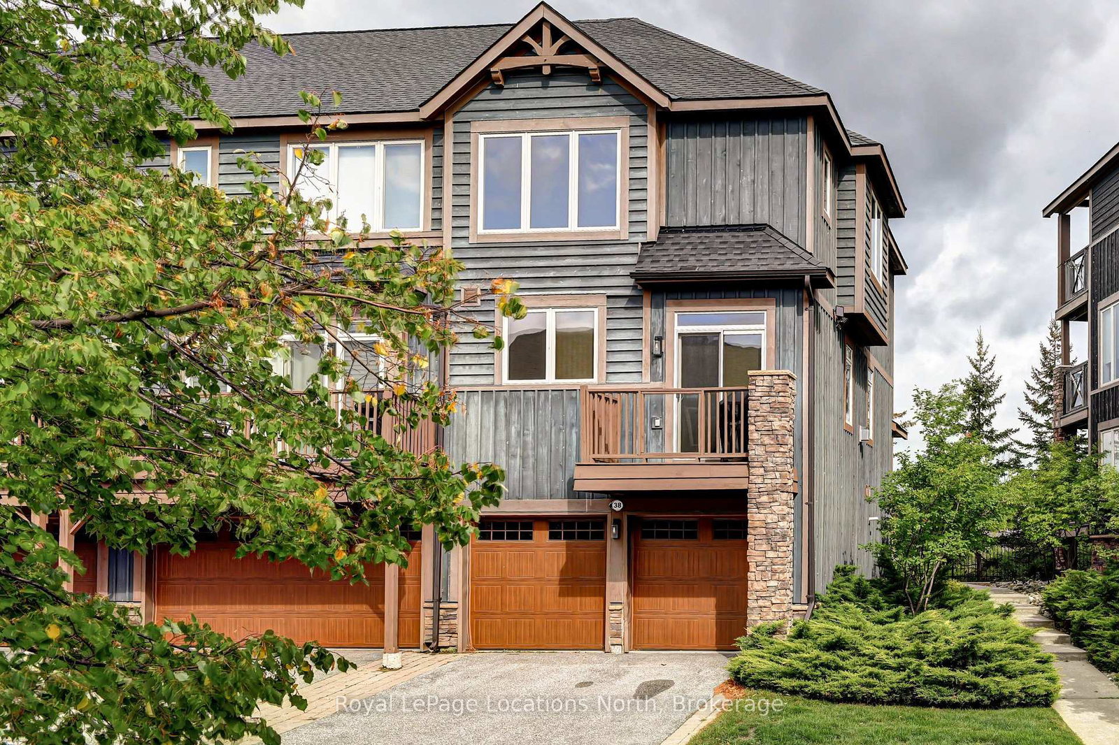 38-joseph-trail-collingwood-ontario-s13770684