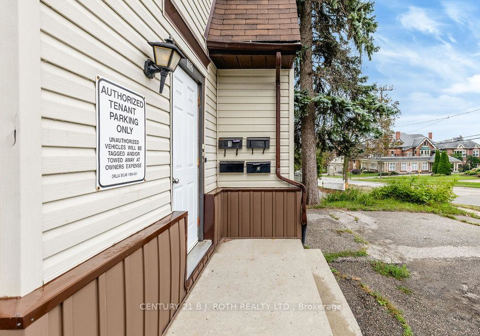 102-north-street-w-orillia-ontario-s13771100