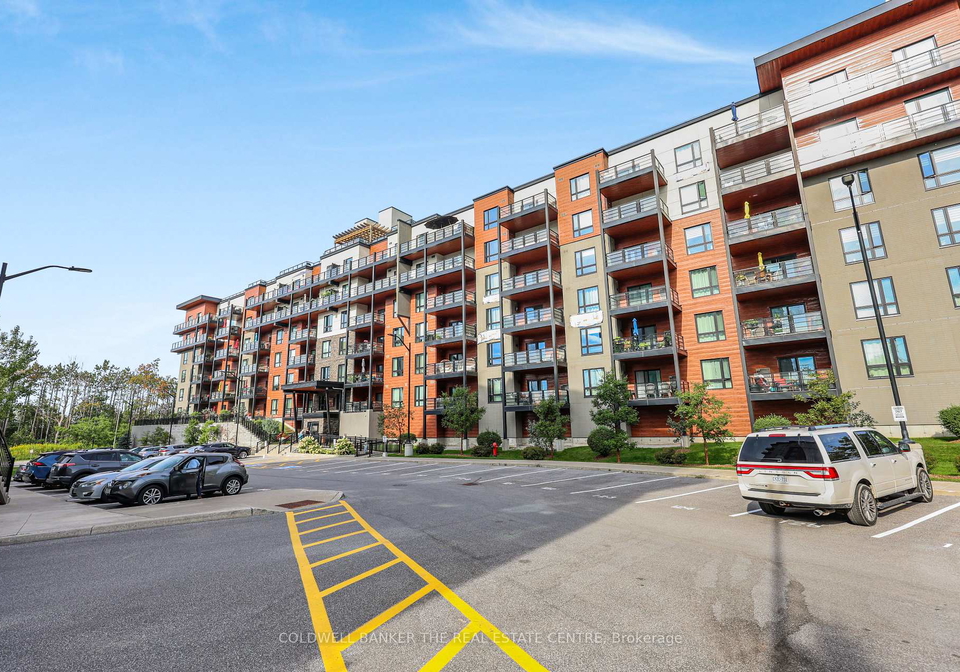 302-essa-road-barrie-ontario-s13772308