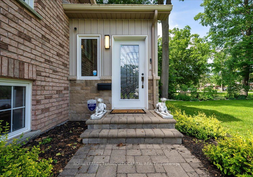 1192-st-vincent-street-springwater-ontario-s13773696