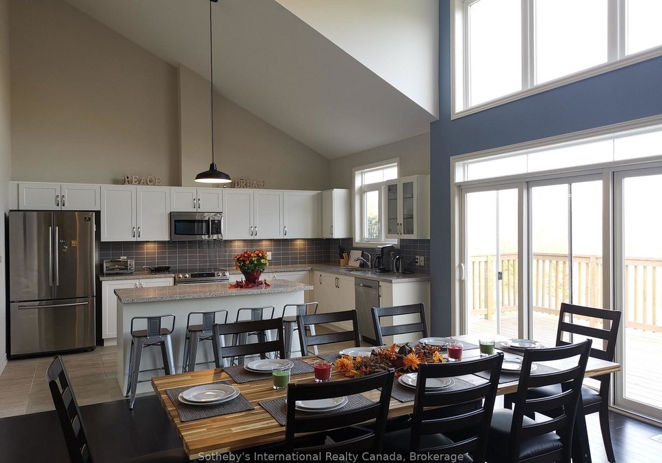4-spooner-crescent-collingwood-ontario-s13773978