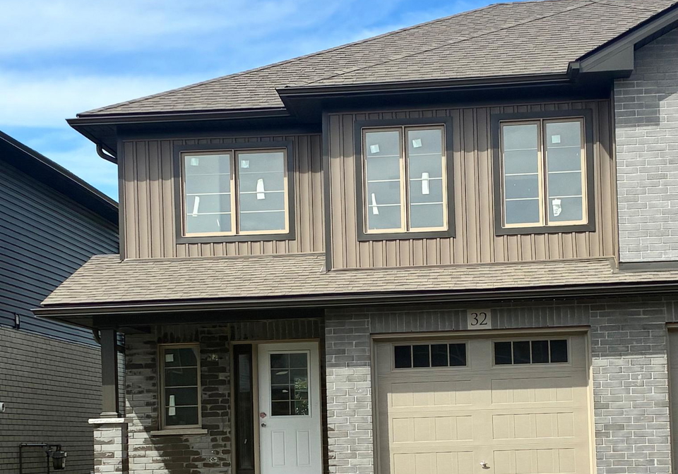 32-strath-crescent-springwater-ontario-s13774328
