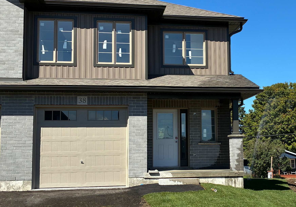 38-strath-crescent-springwater-ontario-s13774334