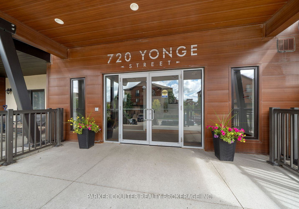720-yonge-street-barrie-ontario-s13774806