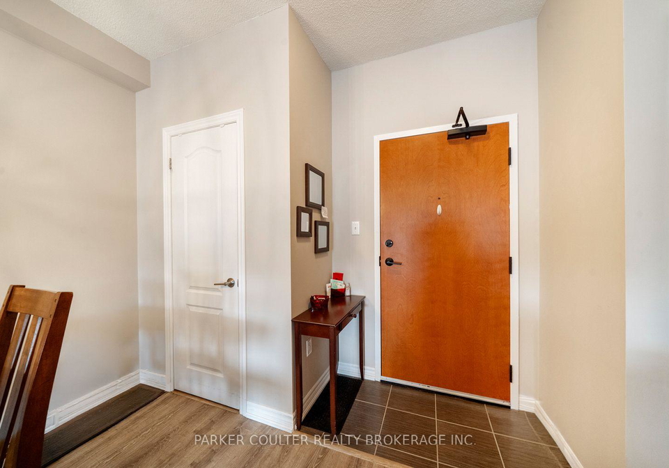 720-yonge-street-barrie-ontario-s13774806