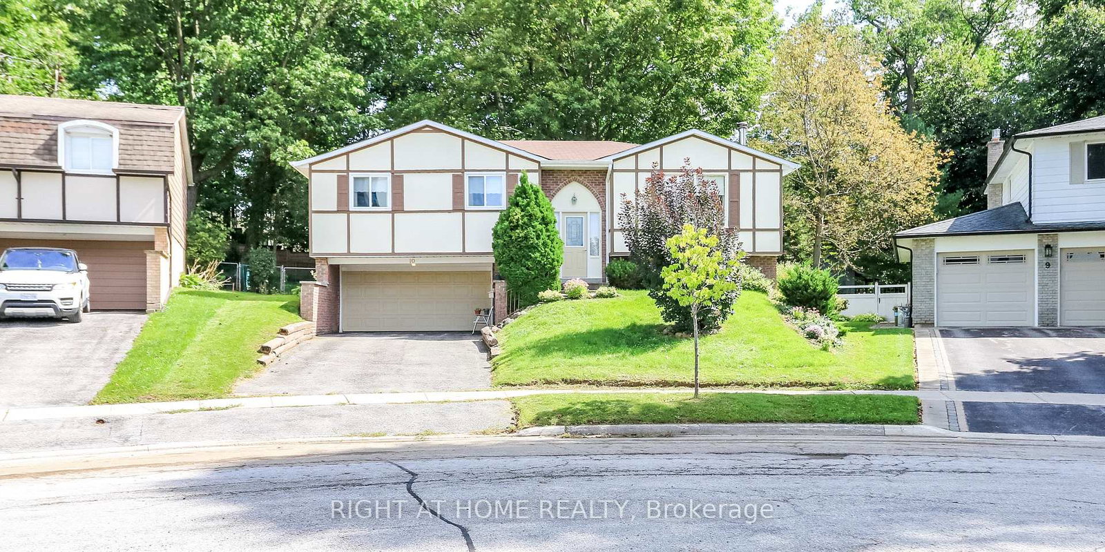 10-campfire-court-barrie-ontario-s13776206